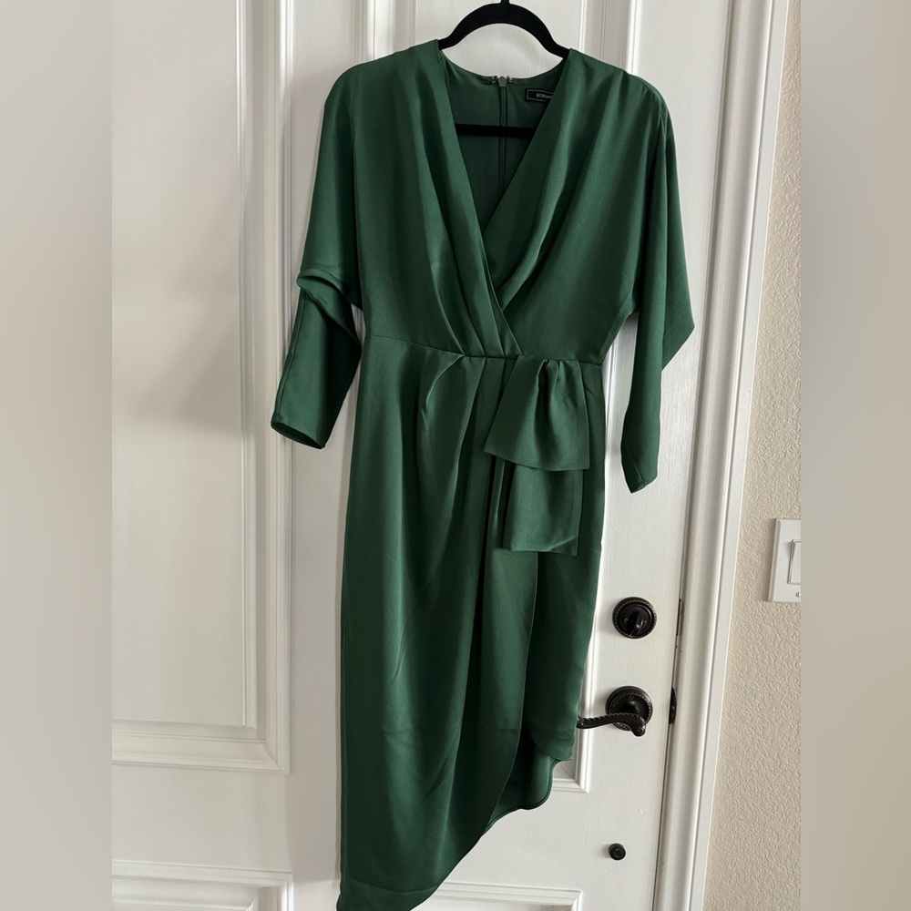 BCBGMAXAZRIA Green Dress